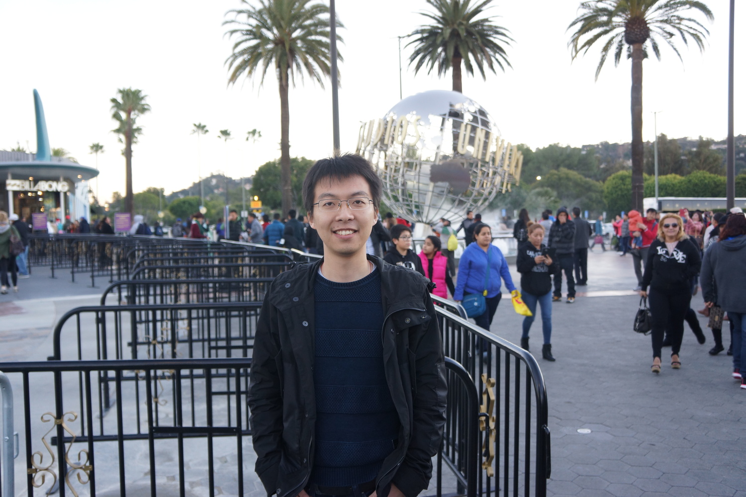 环球影城外的留影