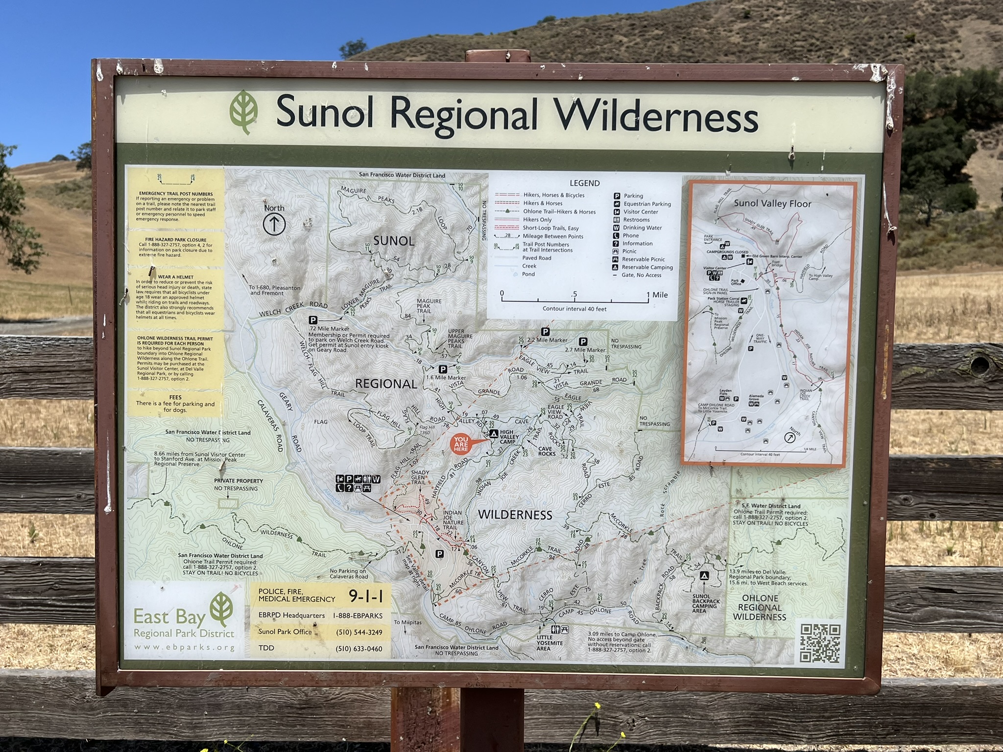 从 Camp 顺着 Hayfield Road 其实可以直接安全的下山回到起点