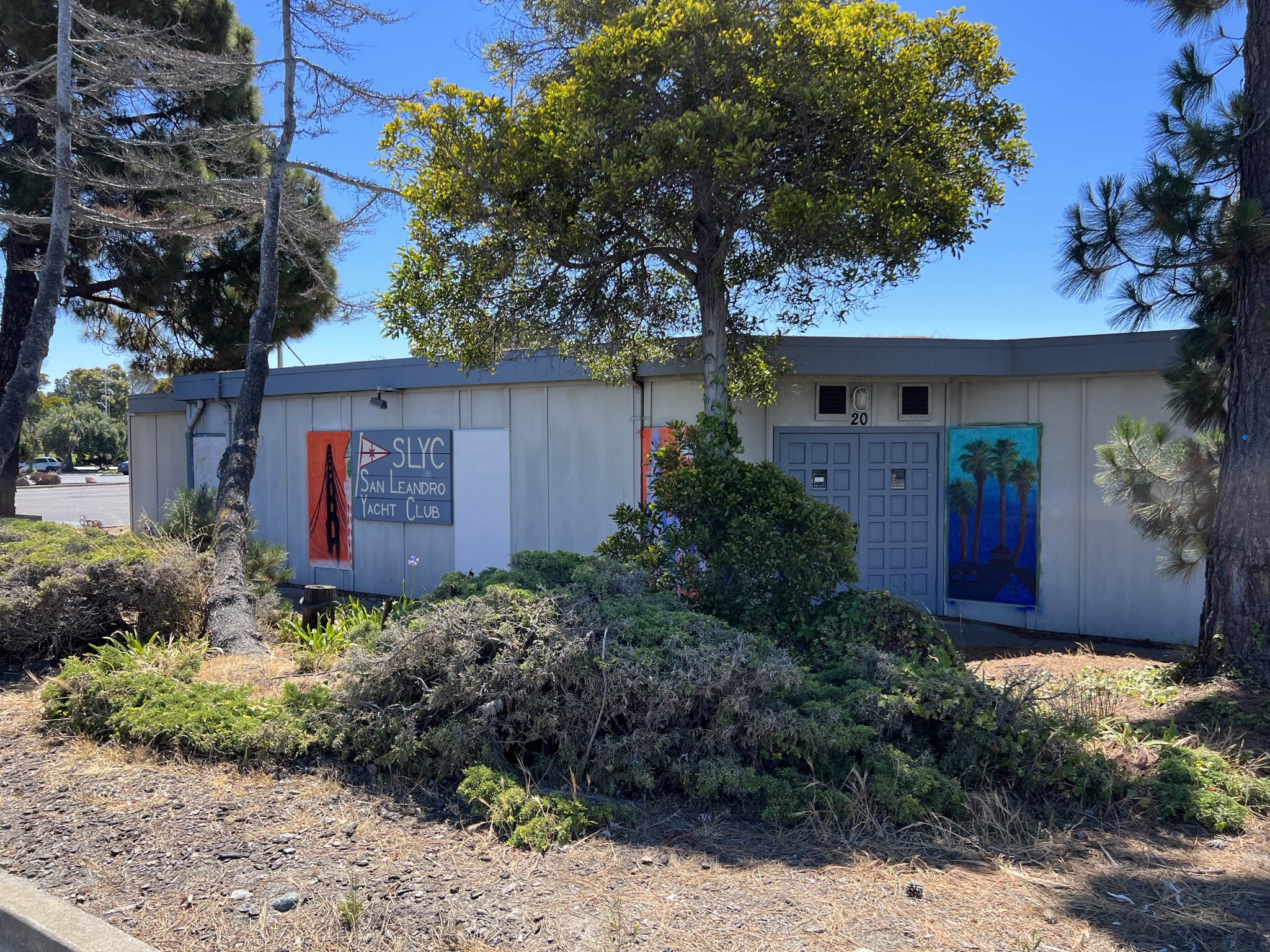 另一家游艇俱乐部