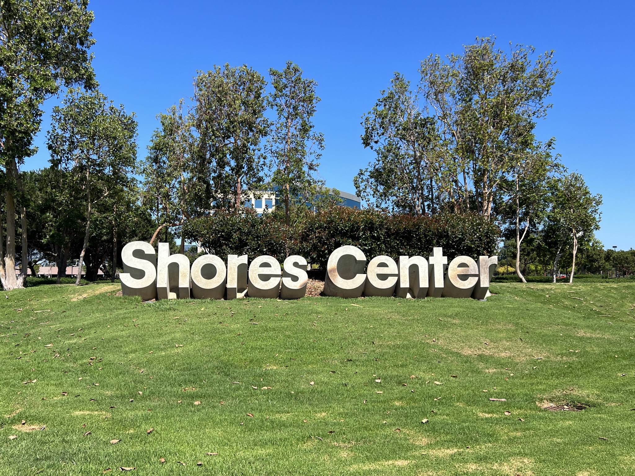 Shores Center