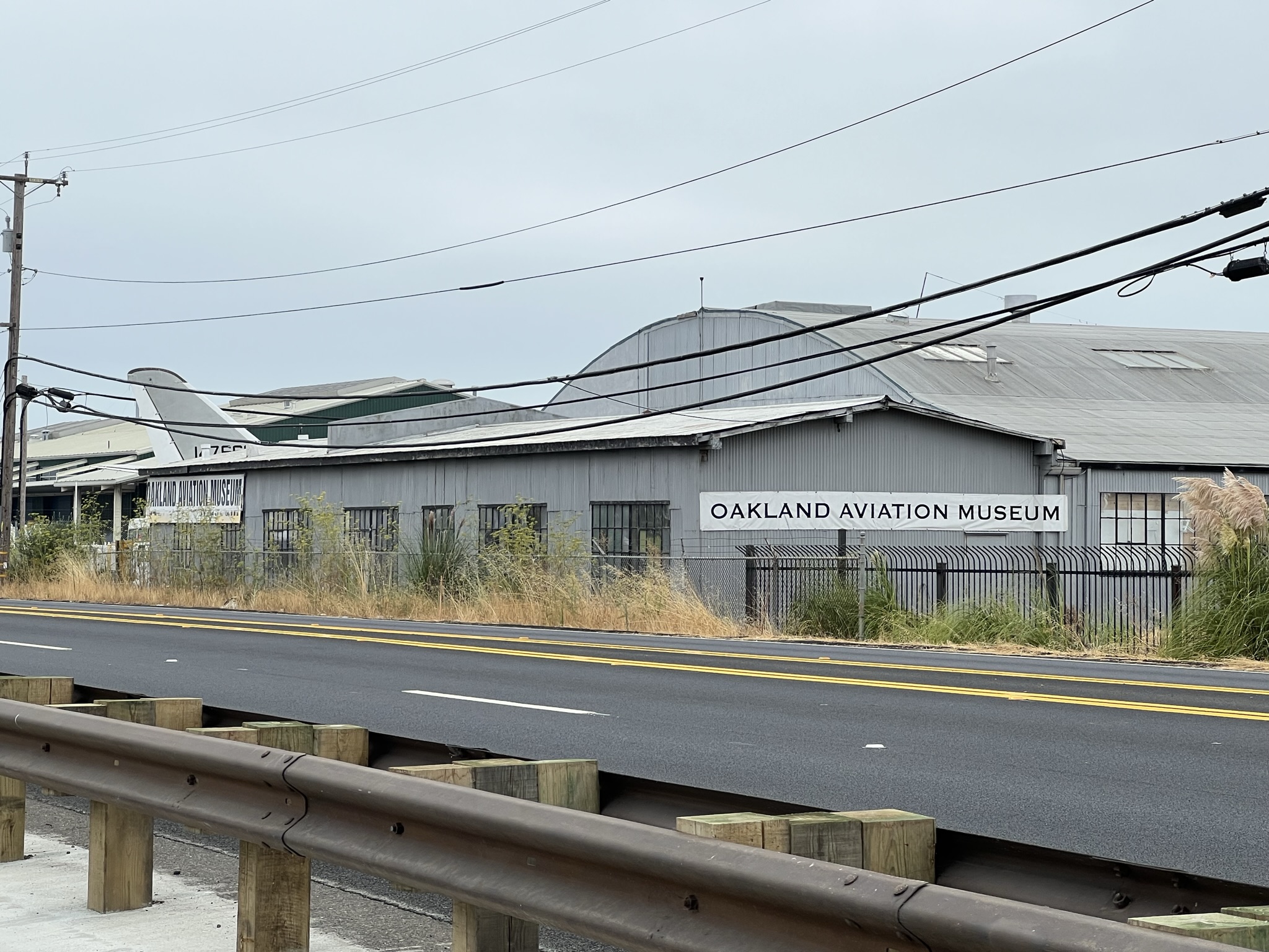 之前去过的Oakland Aviation Museum