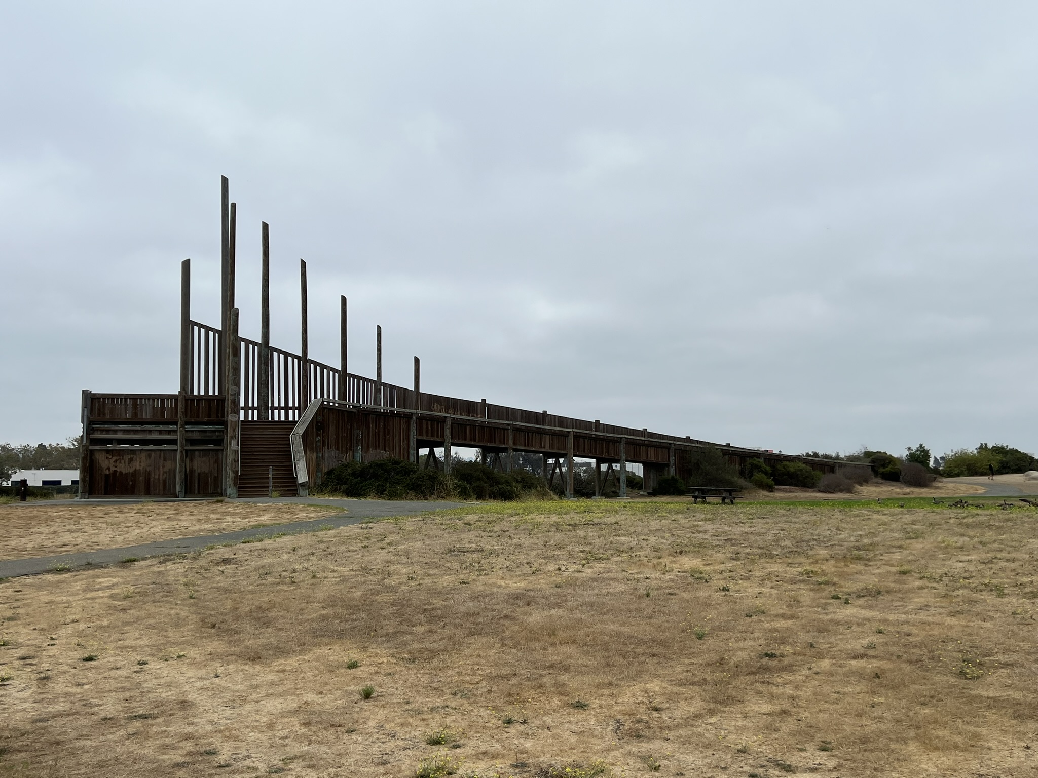 可以上去的木制阶梯