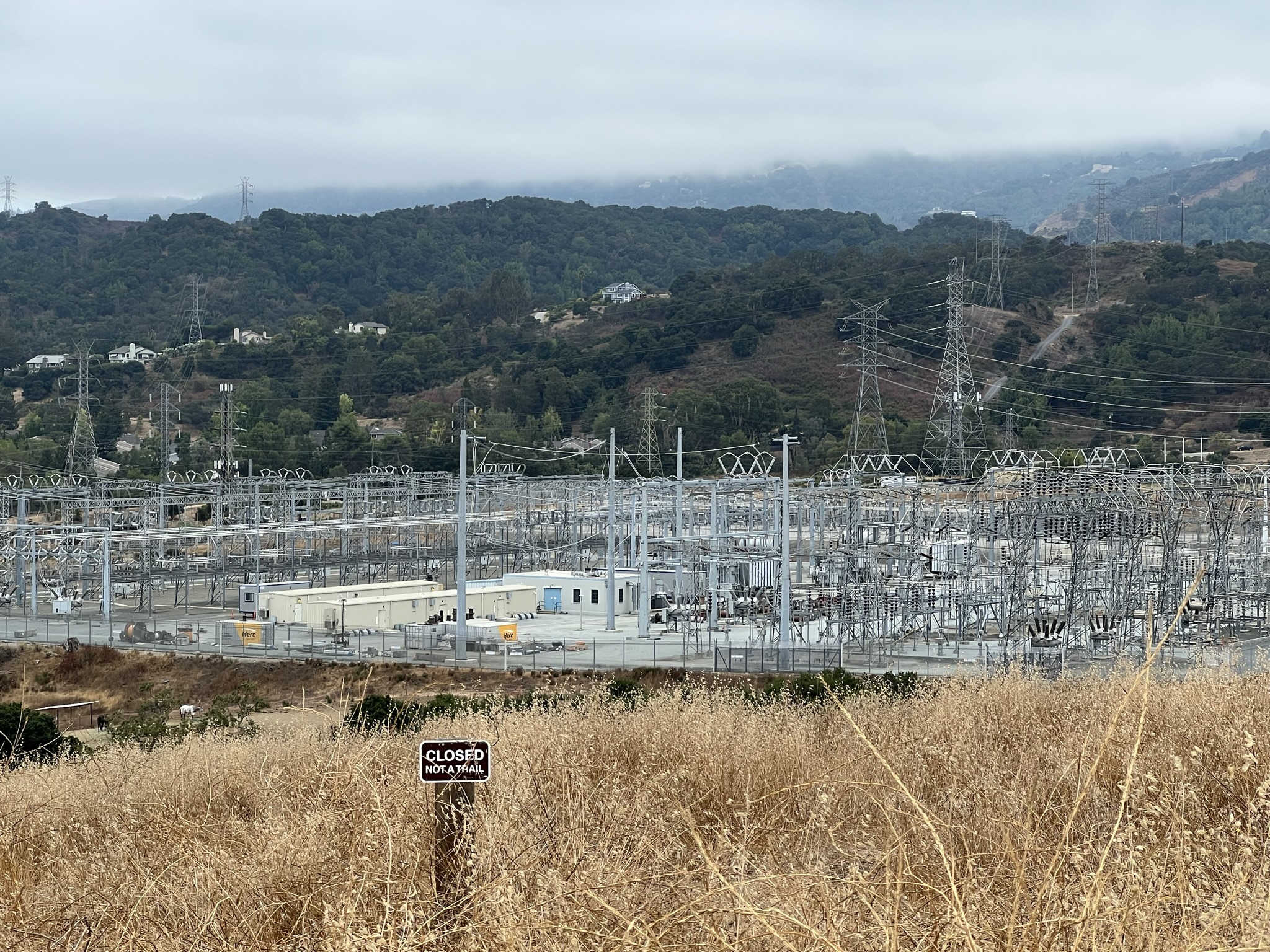 Anza Knoll 上看发电厂