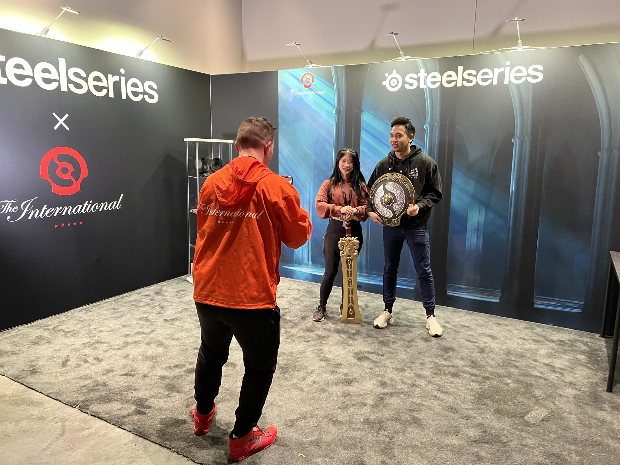 辉耀和不朽之守护