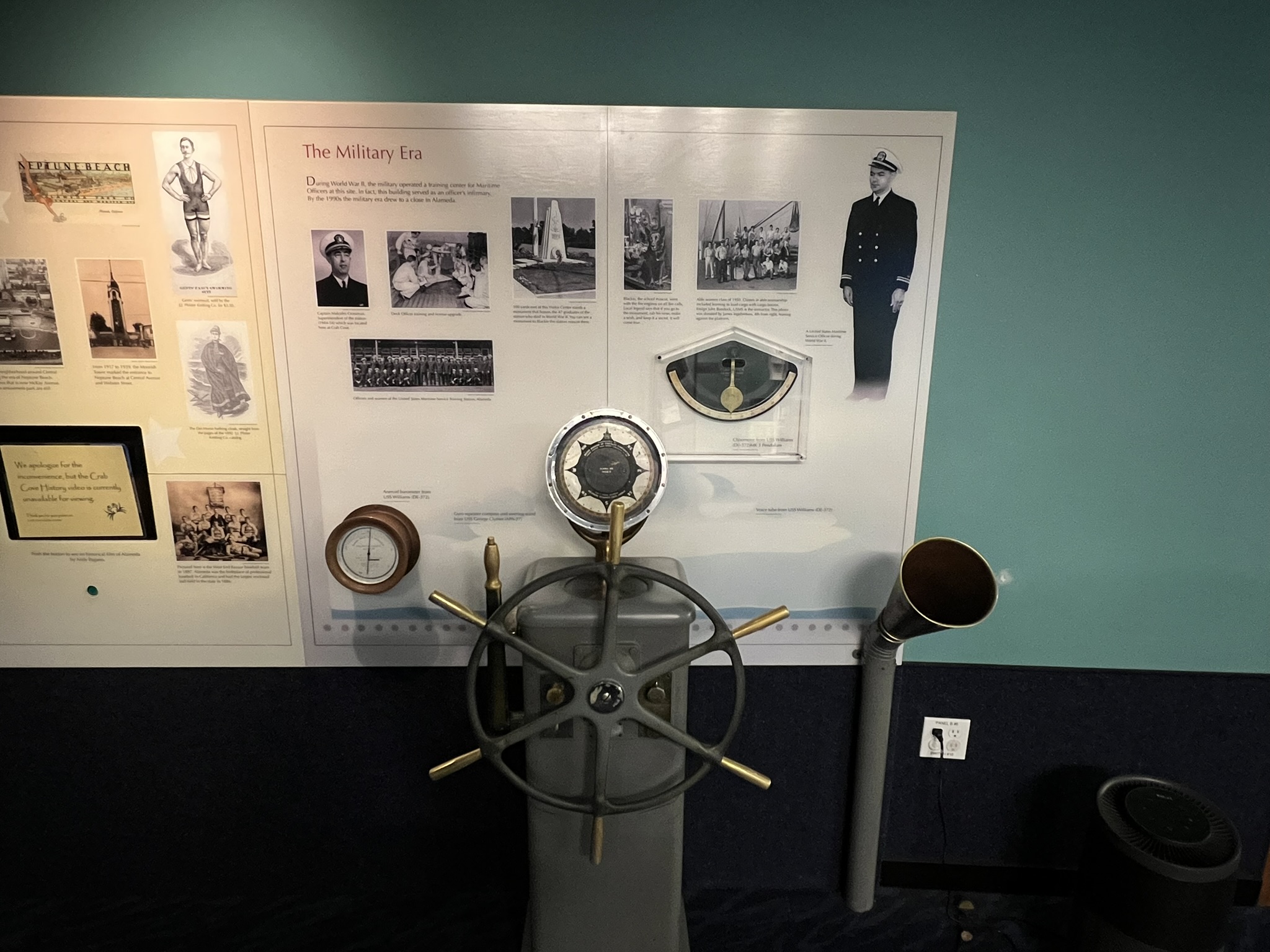 这个展览馆以前是美国海军的训练基地