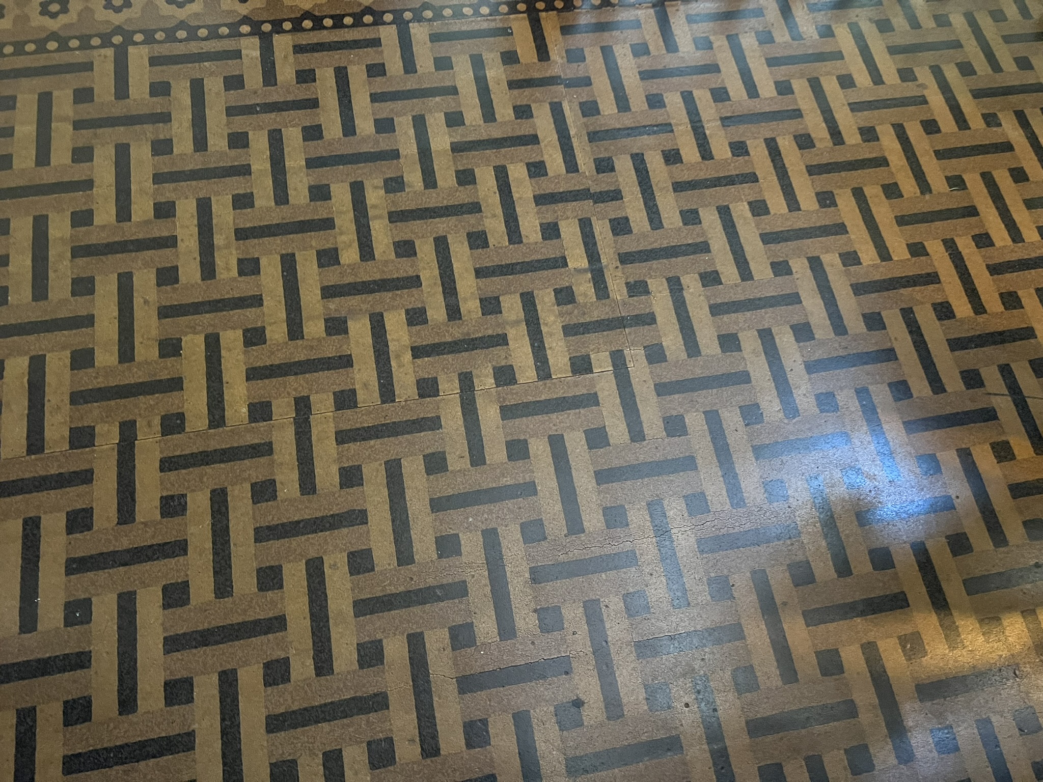 100 多年前的地板