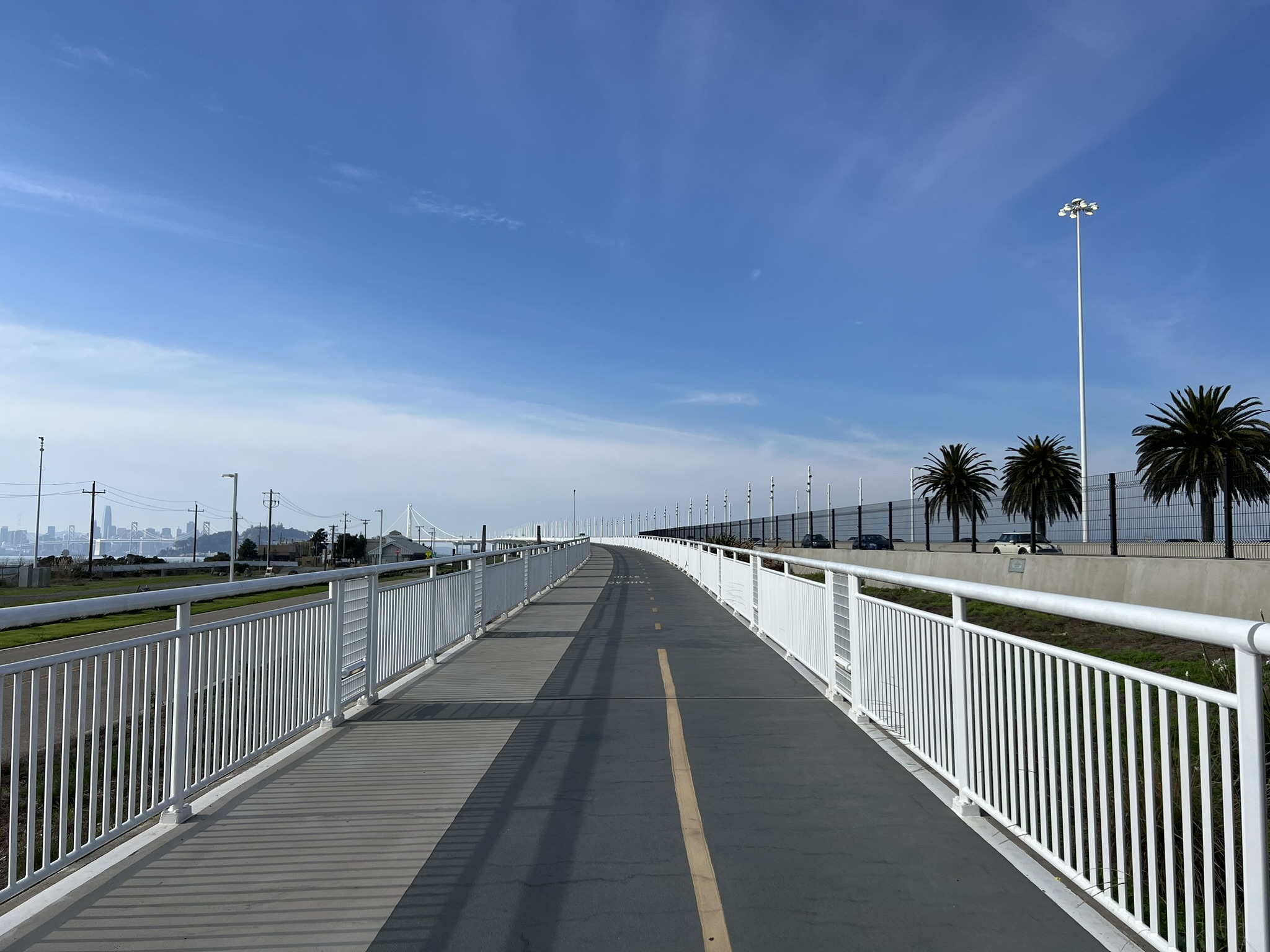 走向 Yerba Buena Island