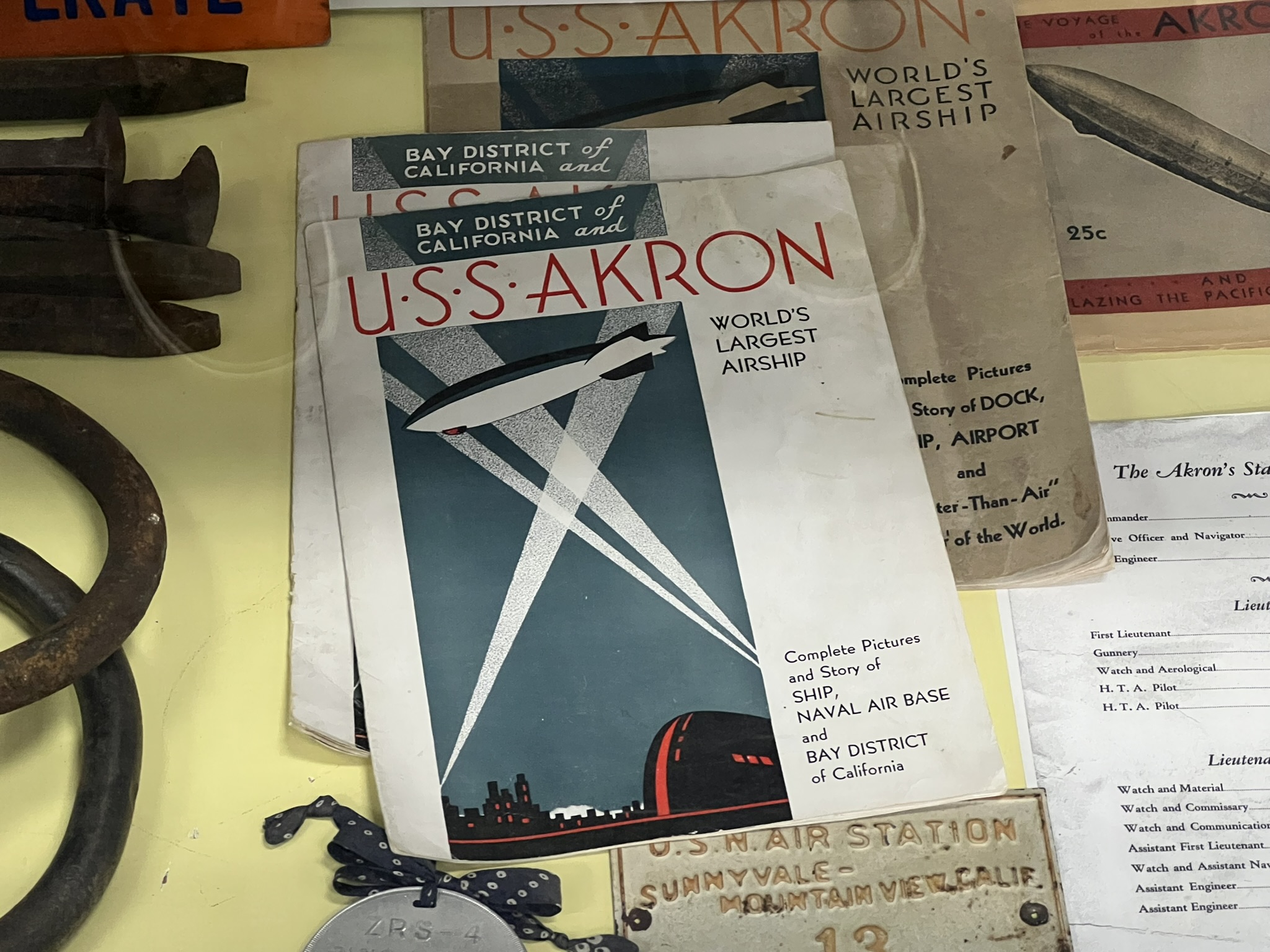 USS Akron 是当时世界上最大的飞艇