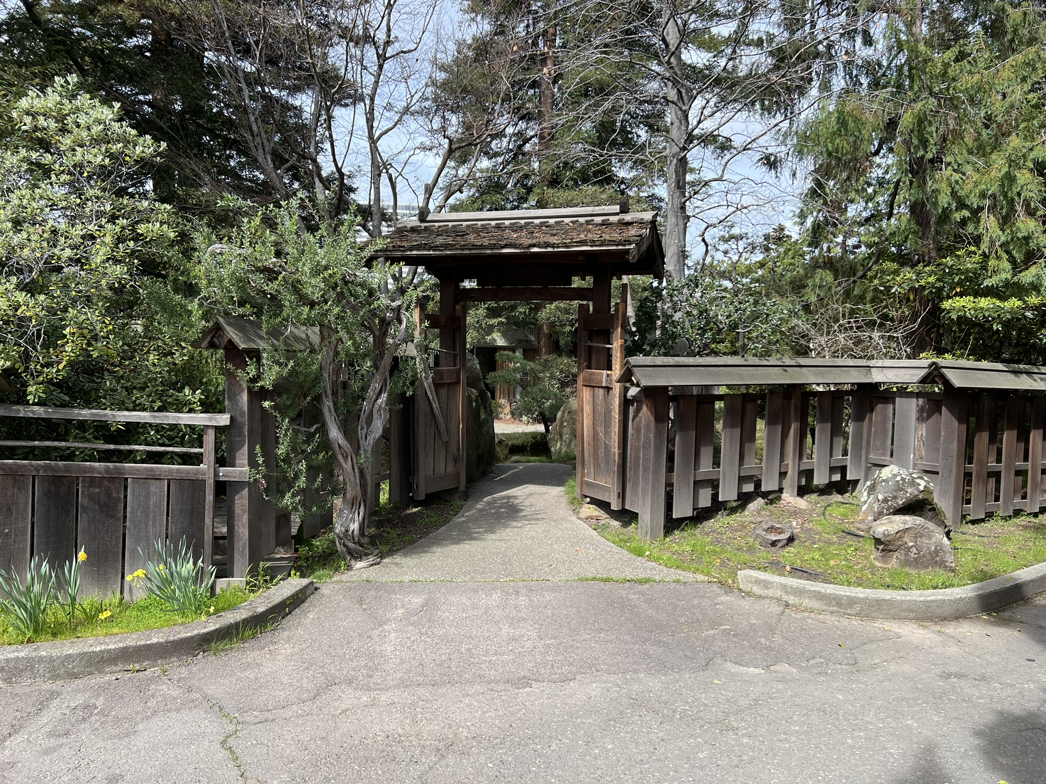 和式庭院入口