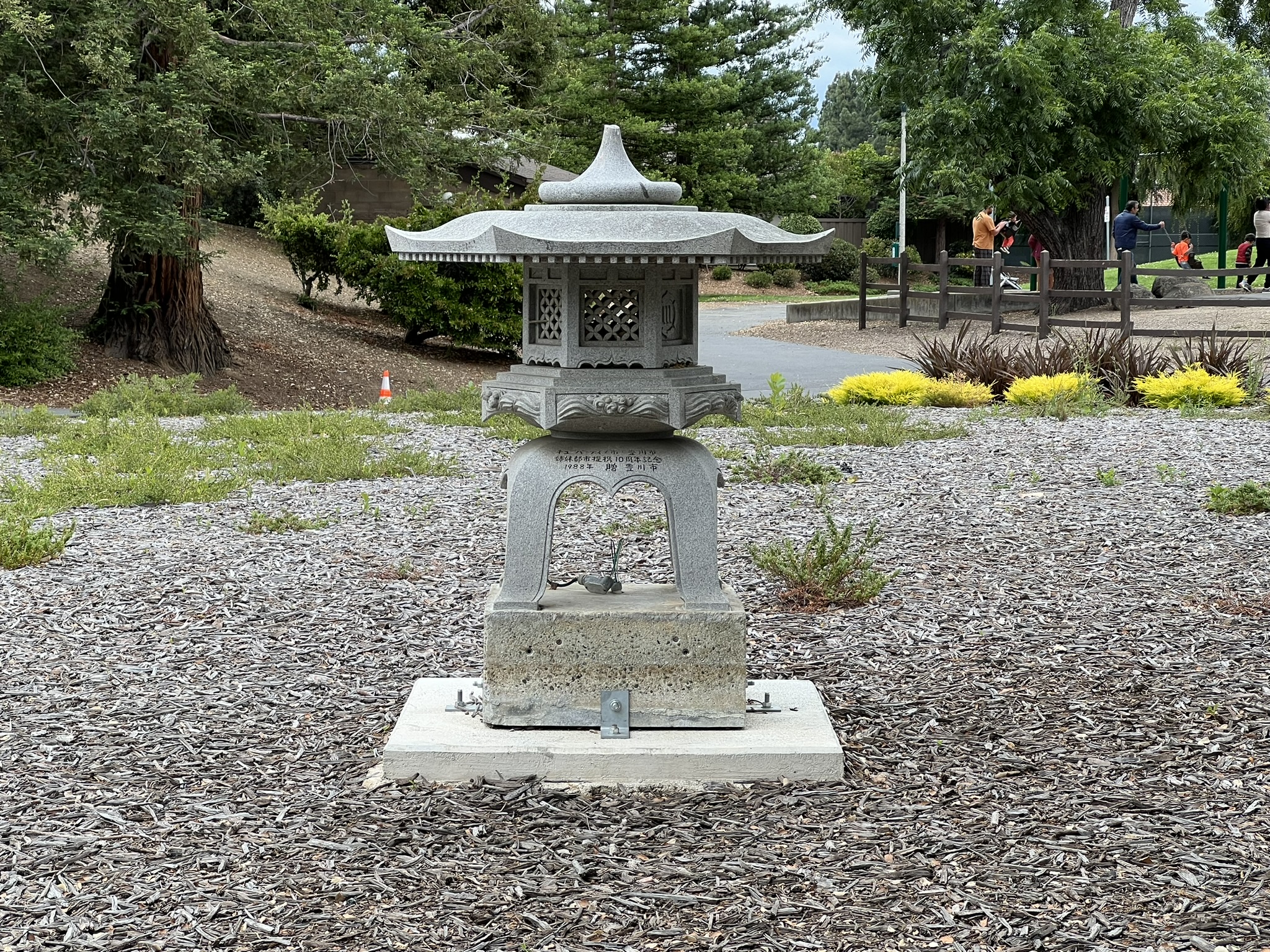 来自友好城市的赠礼