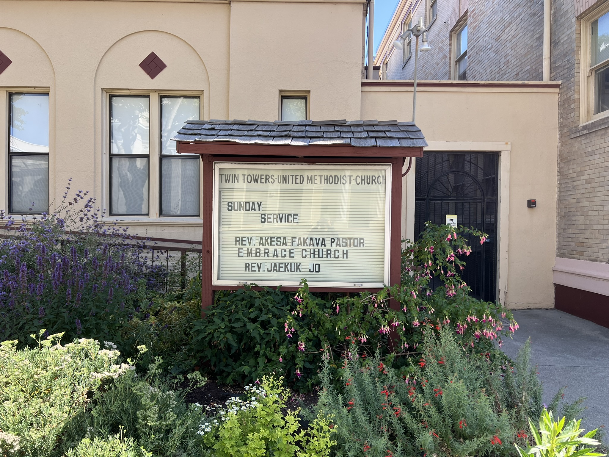 Twin Towers United Methodist Church