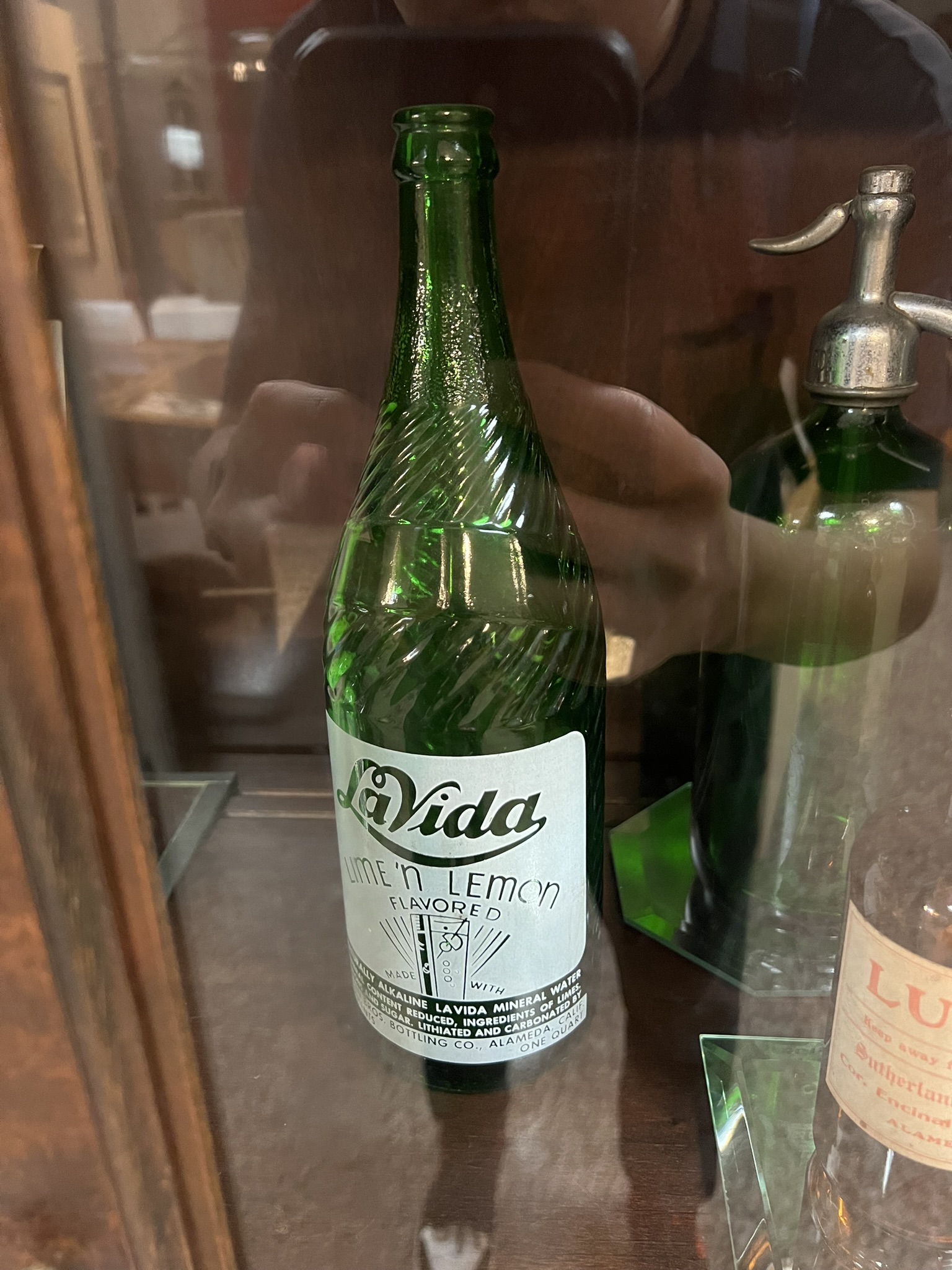 当时的玻璃瓶