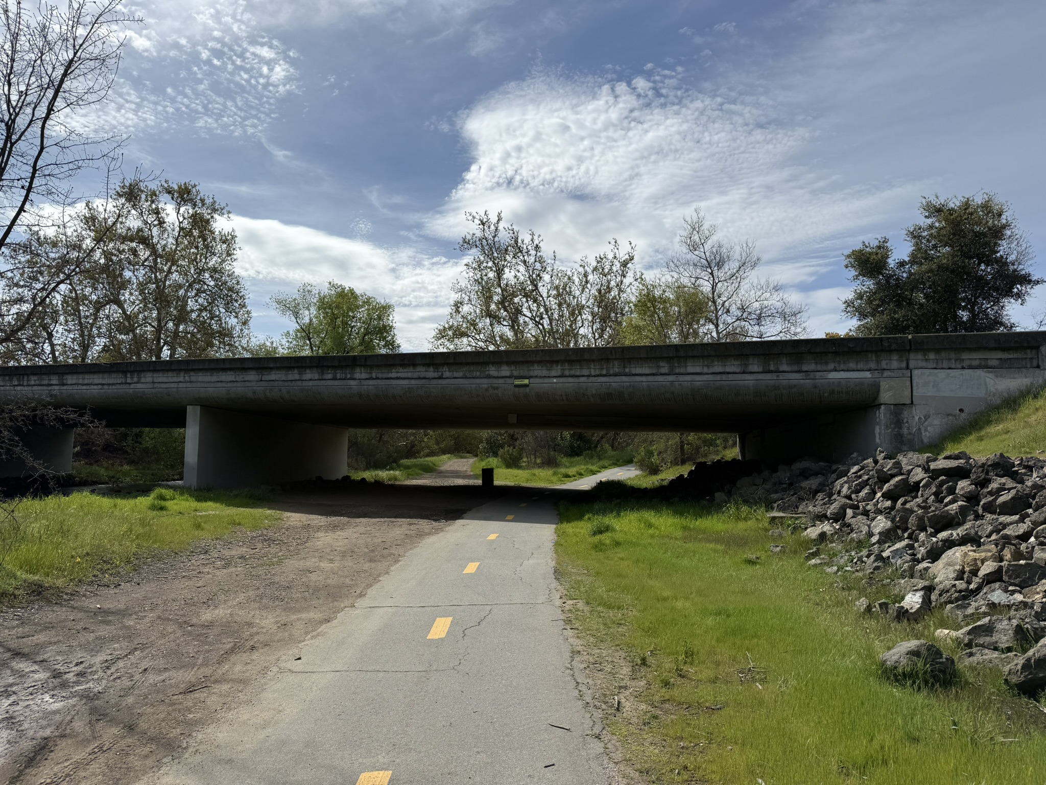 Los Alamitos Creek Trail South