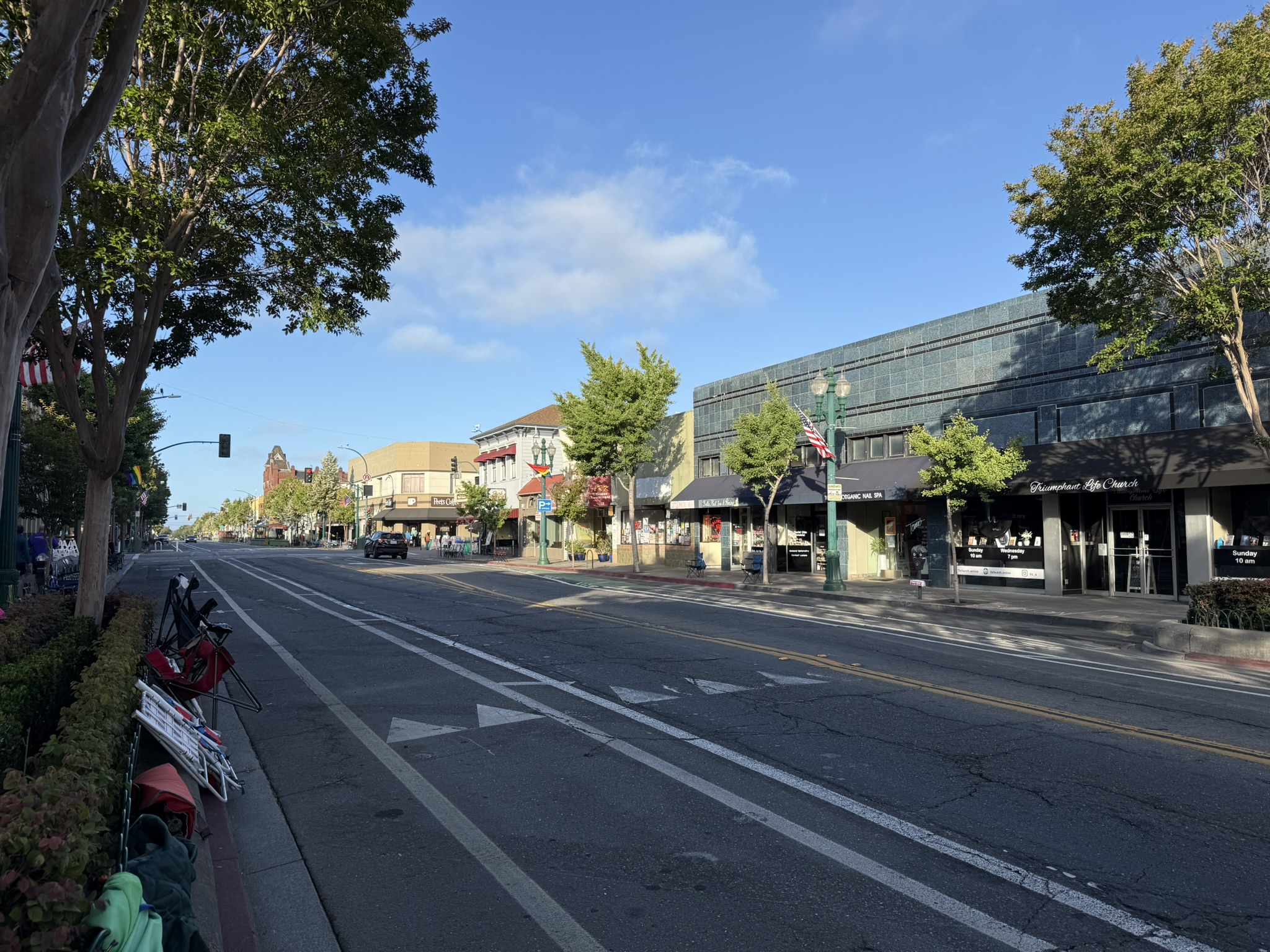 提前到来拿号码簿