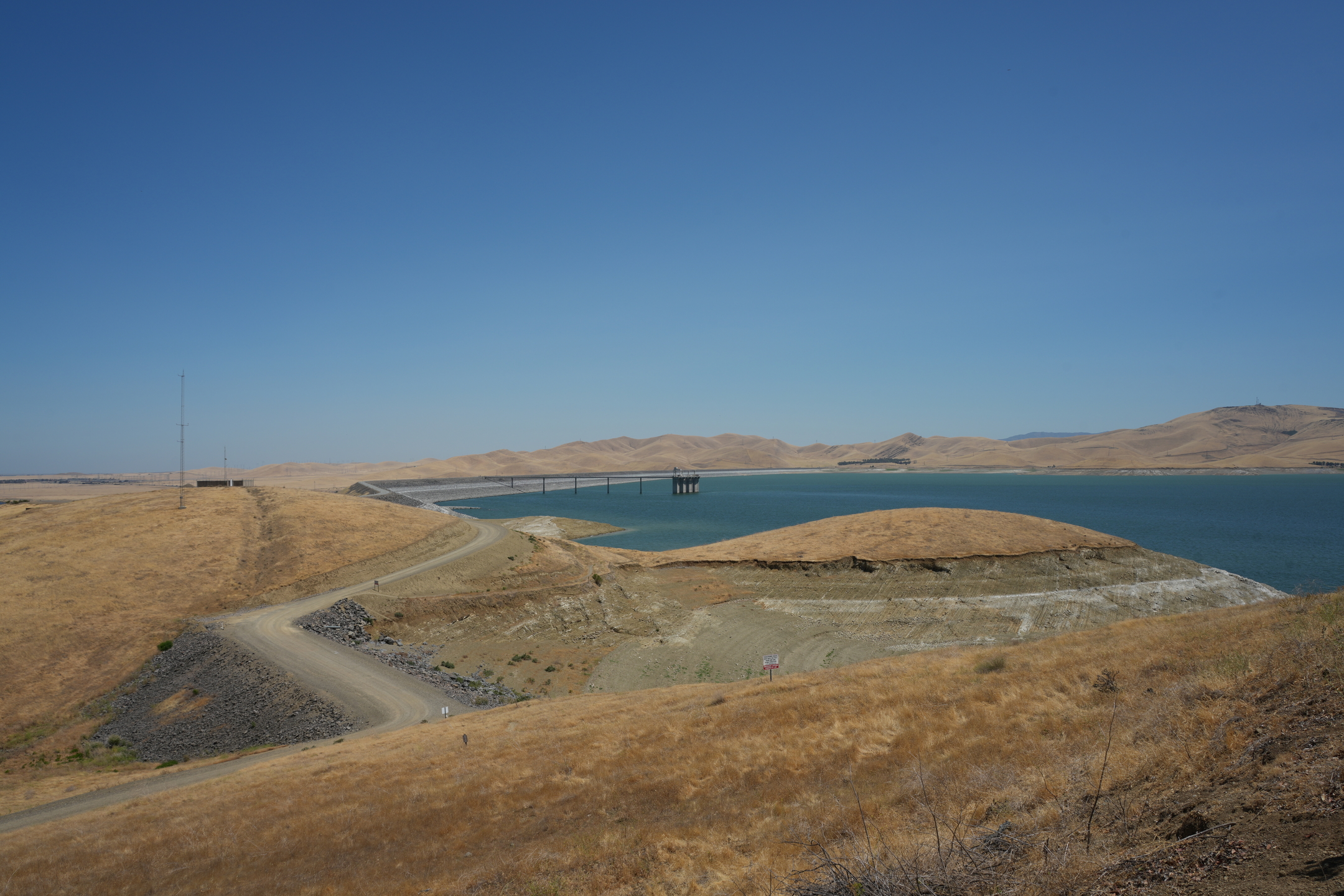 San Luis Reservoir State Recreation Area - Romero Overlook Visitor Center