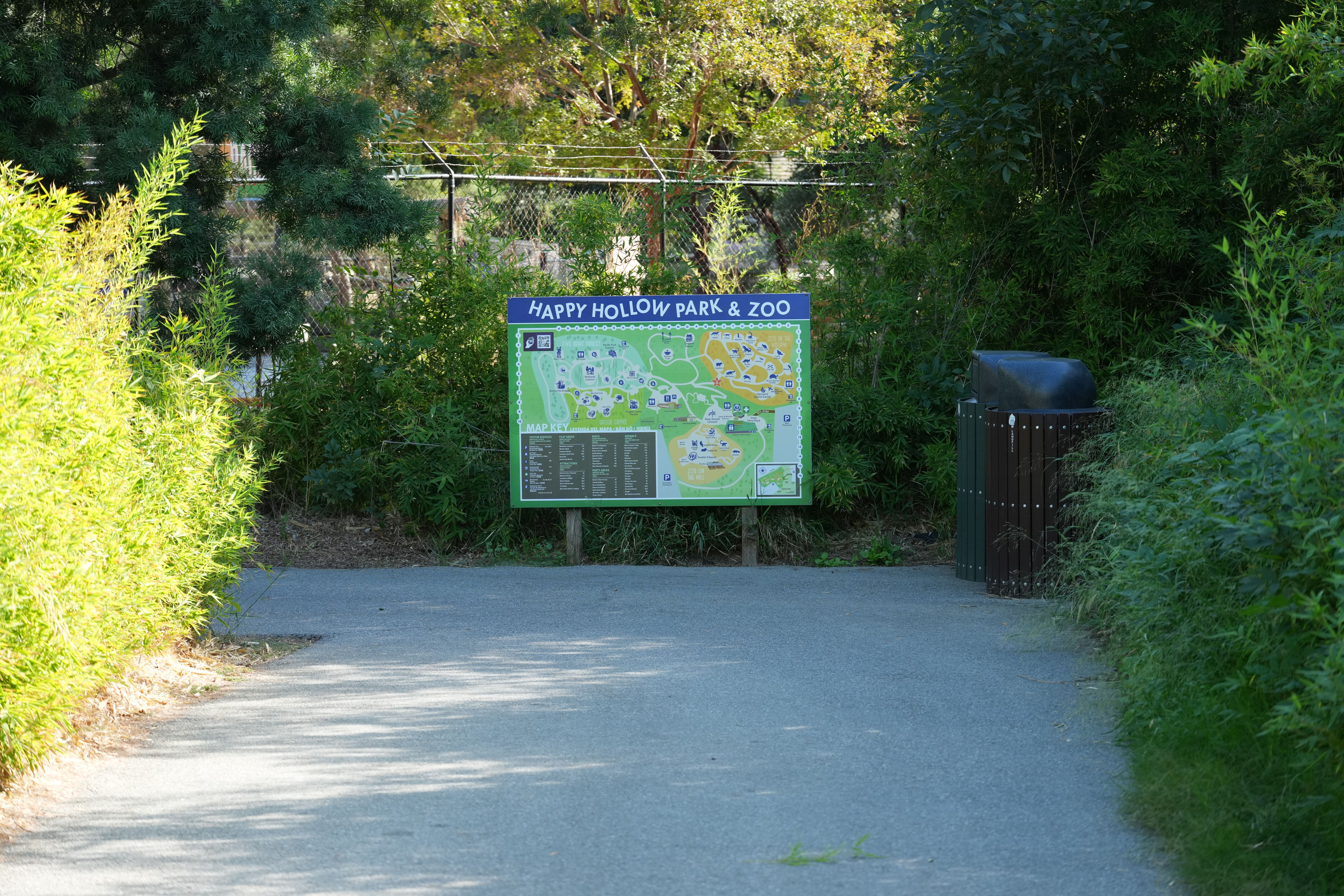 Happy Hollow Park and Zoo