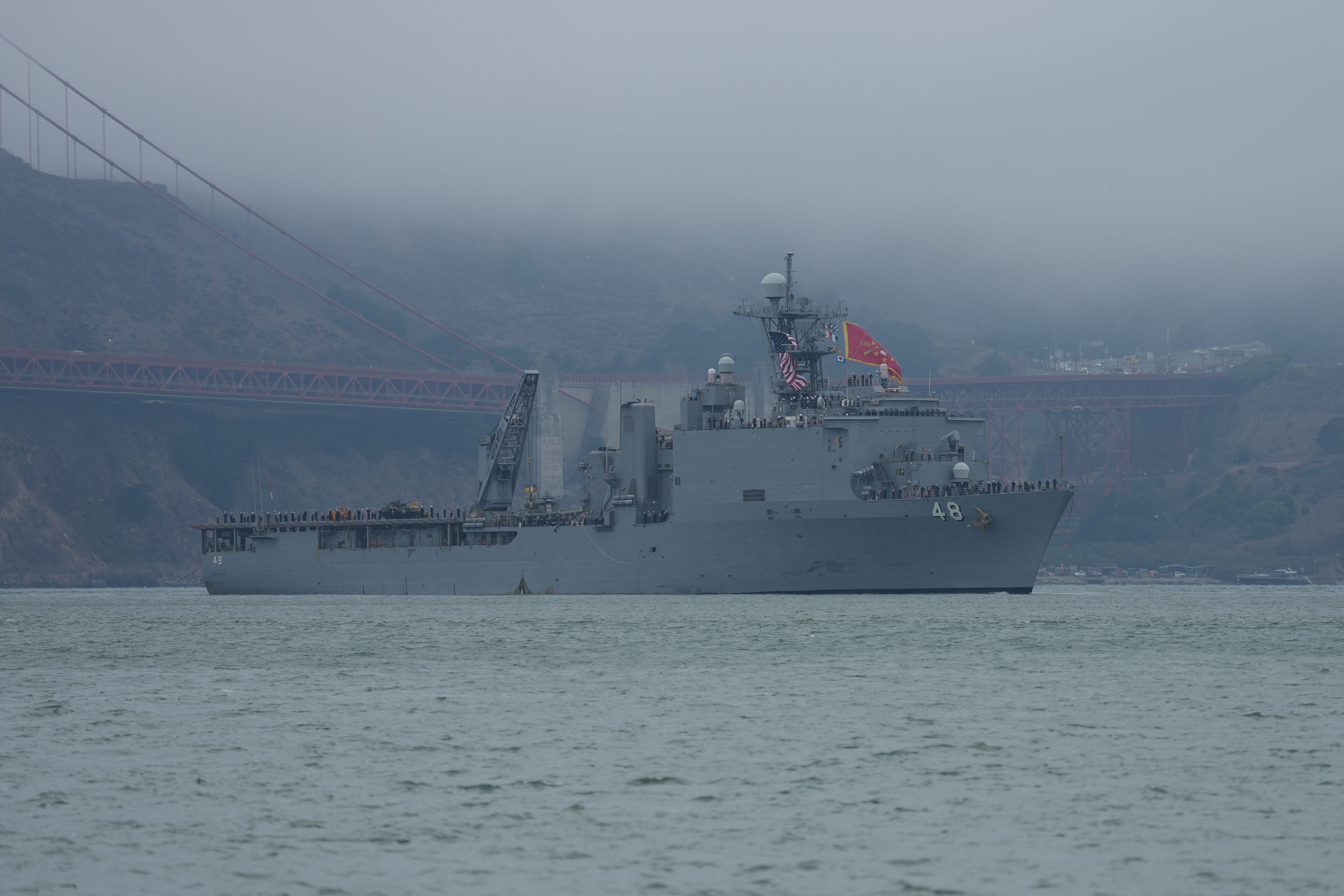 USS Ashland (LSD 48)